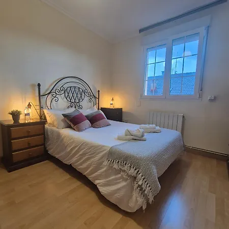 De 2 A Un Paso De Begoña * Gijón